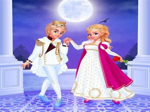 Cinderella & Prince Charming Dress Up Game